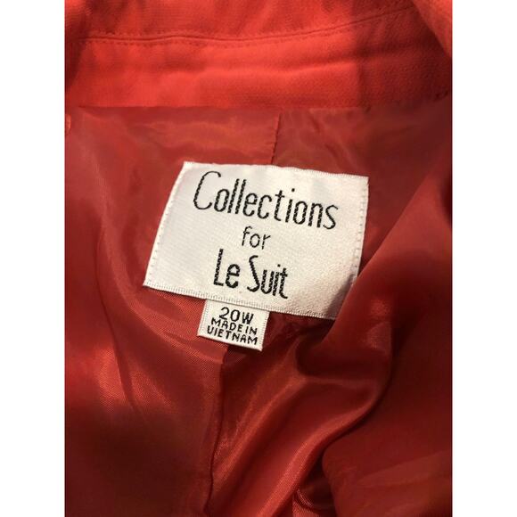 Collection For Le Suit Women Plus 20W Red Lapel Notch Collar 3 Buttons Closure - Picture 5 of 9